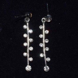 Boucle d'oreille strass brillant Boucle d'oreille strass brillant