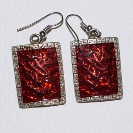 Boucle d'oreille métal rouge Boucle d'oreille métal rouge
