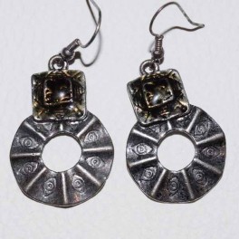 Boucle d'oreille métal Boucle d'oreille métal