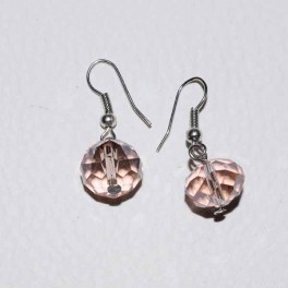 Boucle d'oreille résine rose Boucle d'oreille résine rose